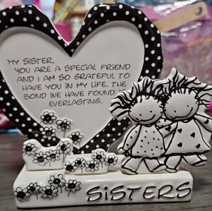 Sister's Scupted Greeting Card